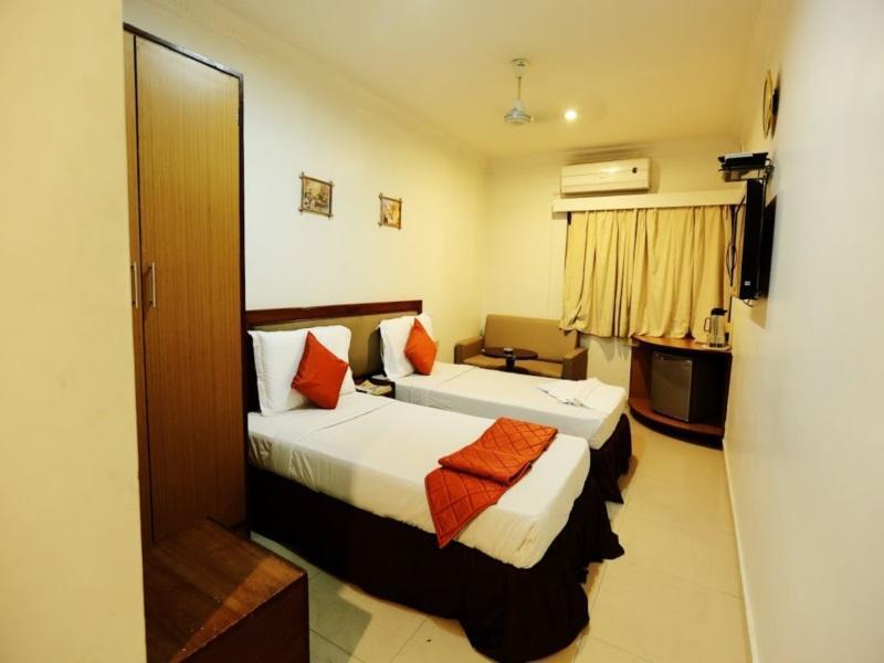 Hotel Sitara Paradise Ameerpet